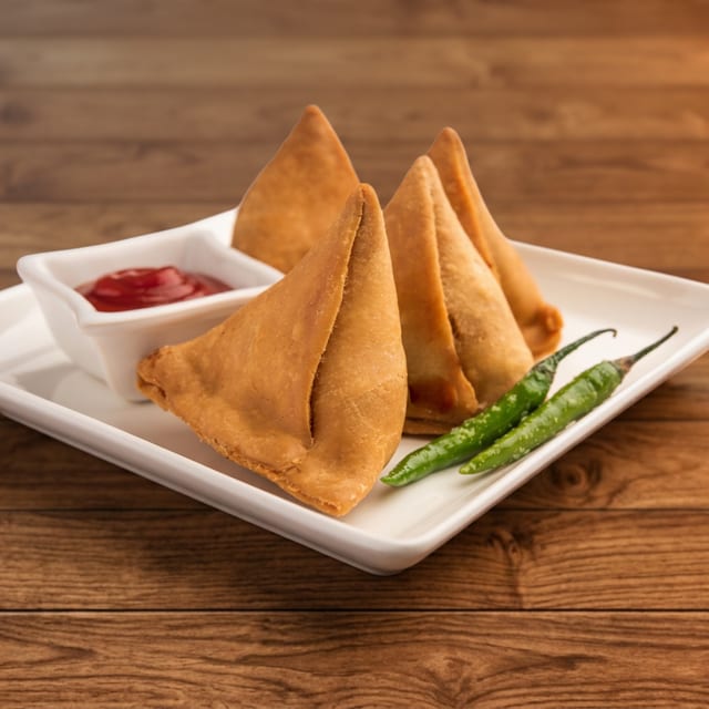 Veg Samosa.